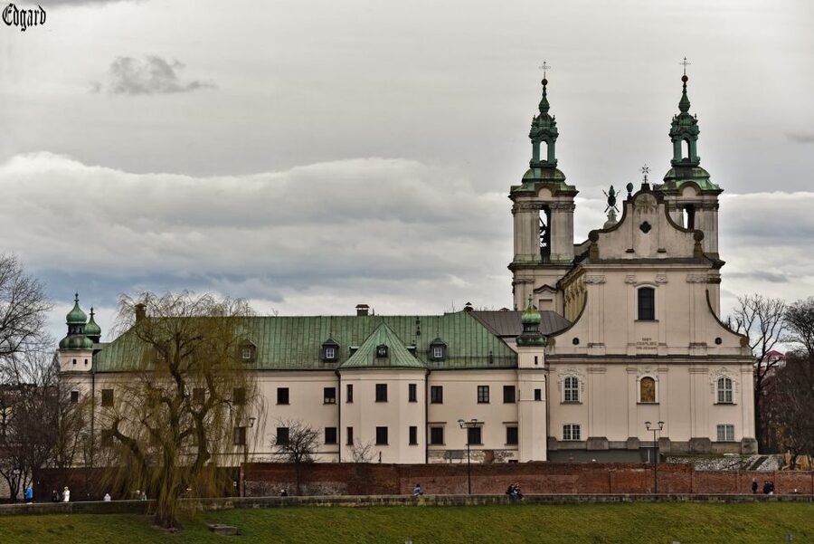 From Krakow: Częstochowa "Black Madonna" Day Tour - Key points to know before booking