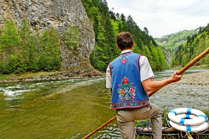 From Krakow: Dunajec River Rafting, Cable Car and Castle Niedzica - Day Tour - The day at a glance