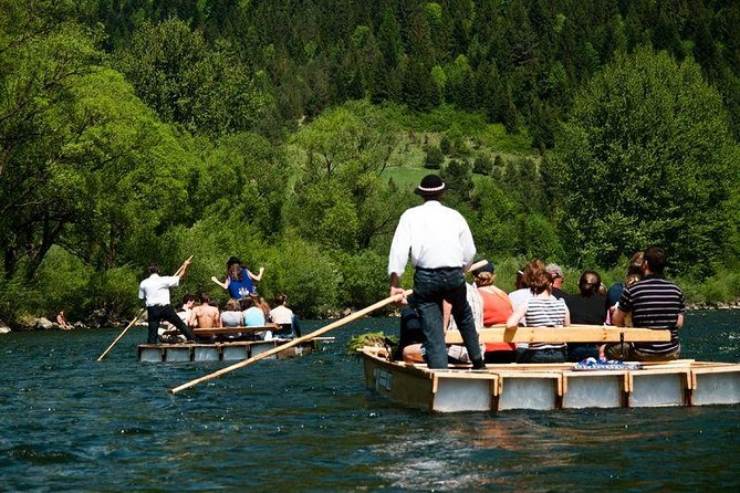 From Krakow: Dunajec River Rafting in Pieniny Mountains - What the two-hour rafting ride is like