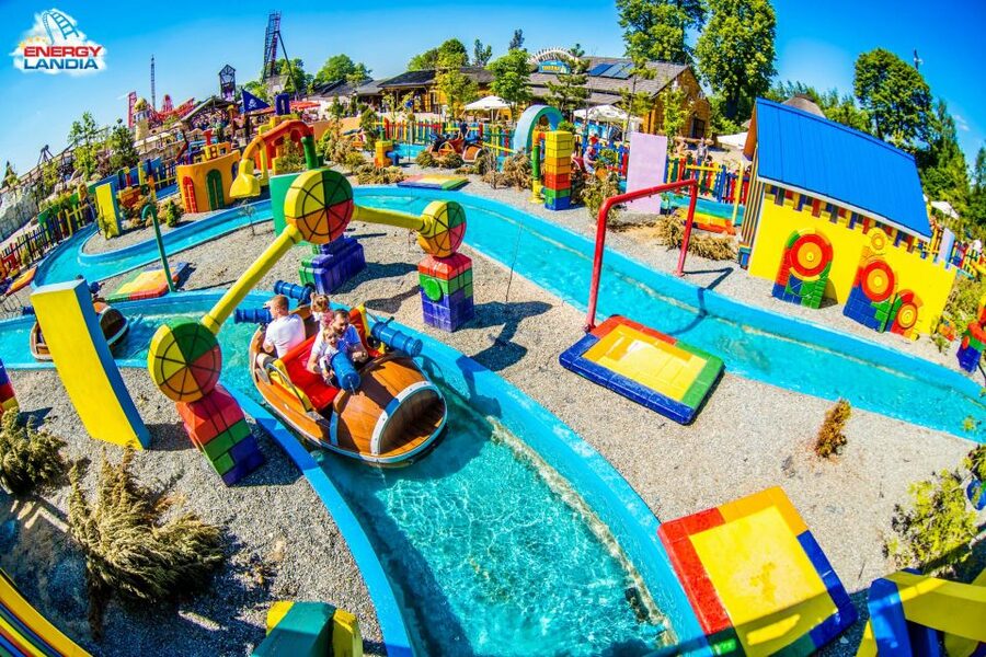 From Krakow: Energylandia Amusement Park Ticket & Transport - Fast Pass: worth paying extra?