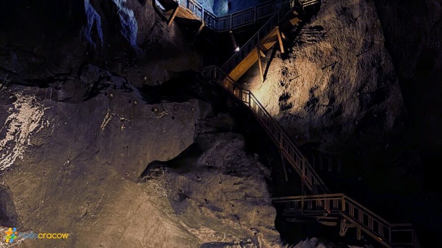From Krakow: Guided Tour in Wieliczka Salt Mine - Leaving Krakow by minibus or coach