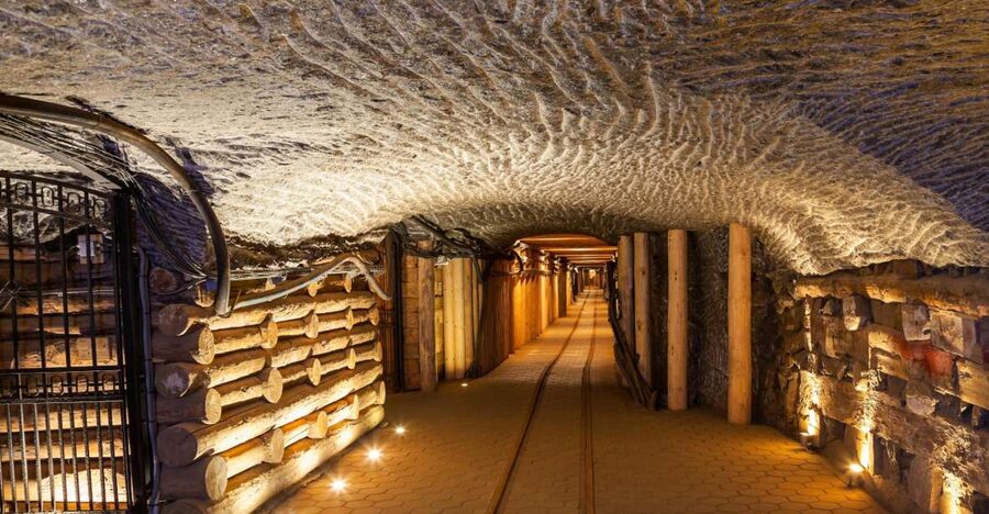 From Krakow: Guided Wieliczka Salt Mine Tour - The first 400 steps into the mine