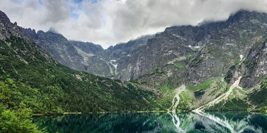 From Krakow: Morskie Oko Lake Tour in the Tatra Mountains - Reaching the glacier-formed lake
