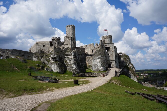 From Krakow: Ojcow National Park and Pieskowa Skala Castle - Why this short trip works from Krakow