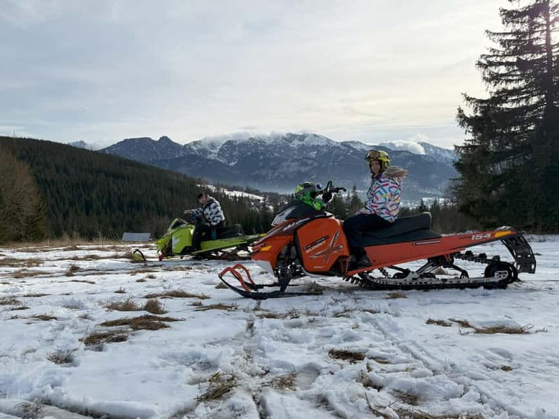 From Krakow: Snowmobile, Zakopane & Chochołowskie Baths - Chochołów’s Wooden Houses and Highland Traditions