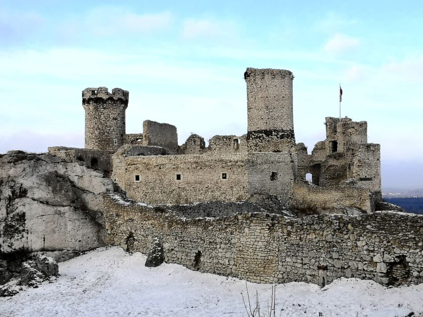 From Krakow: "The Witcher" Ogrodzieniec Castle Private Trip - Climbing the towers for views over the upland