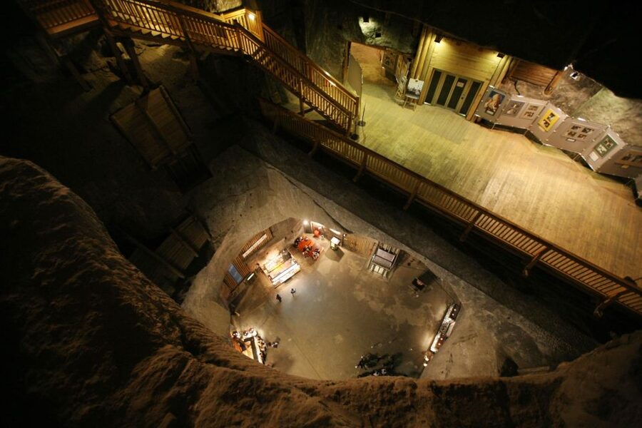 From Krakow: Wieliczka Salt Mine Guided Tour - What the route feels like in practice