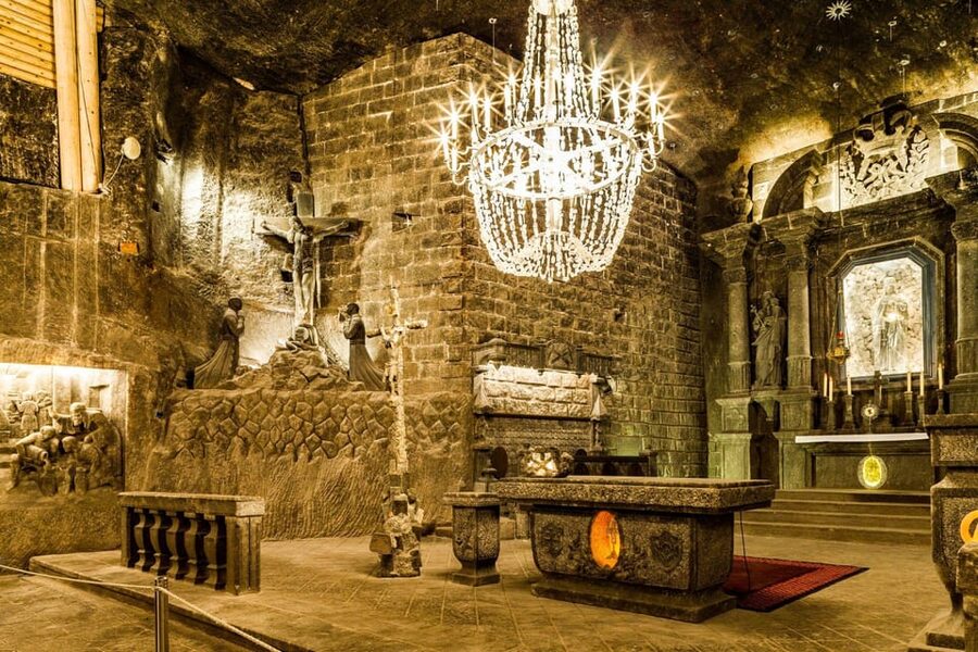 From Krakow: Wieliczka Salt Mine Guided Tour & Pickup Option - Timing, group size, and how the morning feels
