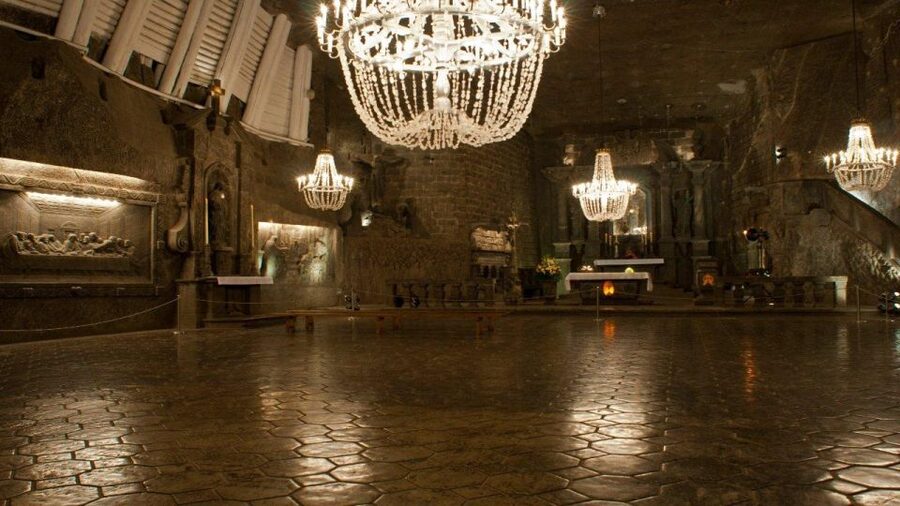 From Krakow: Wieliczka Salt Mine Guided Tour & Transfer - Key points at a glance