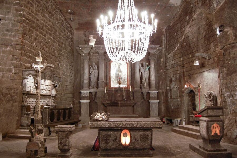 From Krakow: Wieliczka Salt Mine Half-Day Guided Tour - Salt statues, lakes, and mining spaces