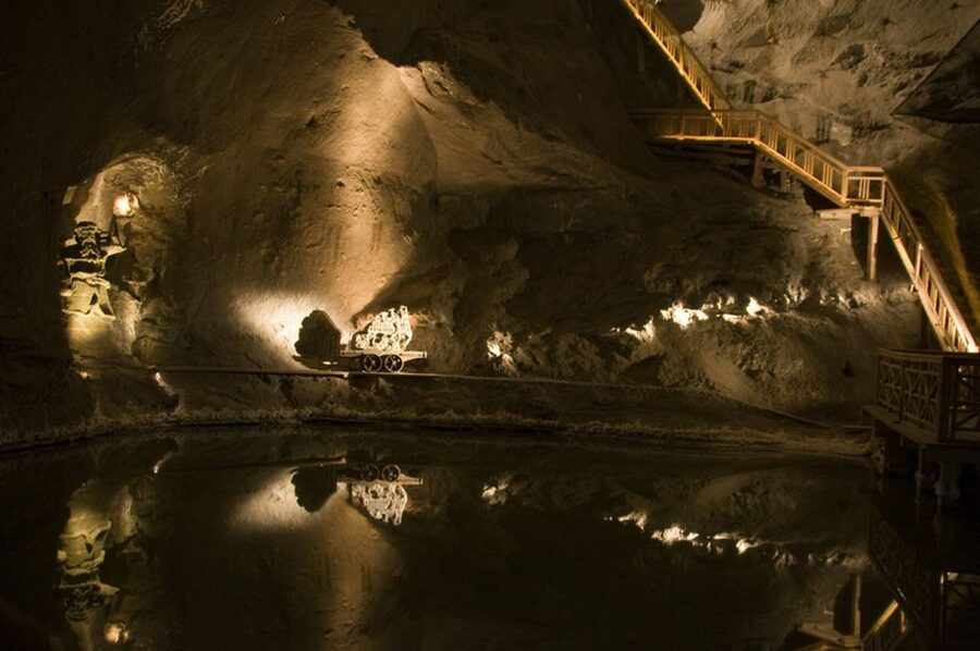 From Krakow: Wieliczka Salt Mine Half-Day Trip with Pickup - Why Wieliczka works as a half-day trip