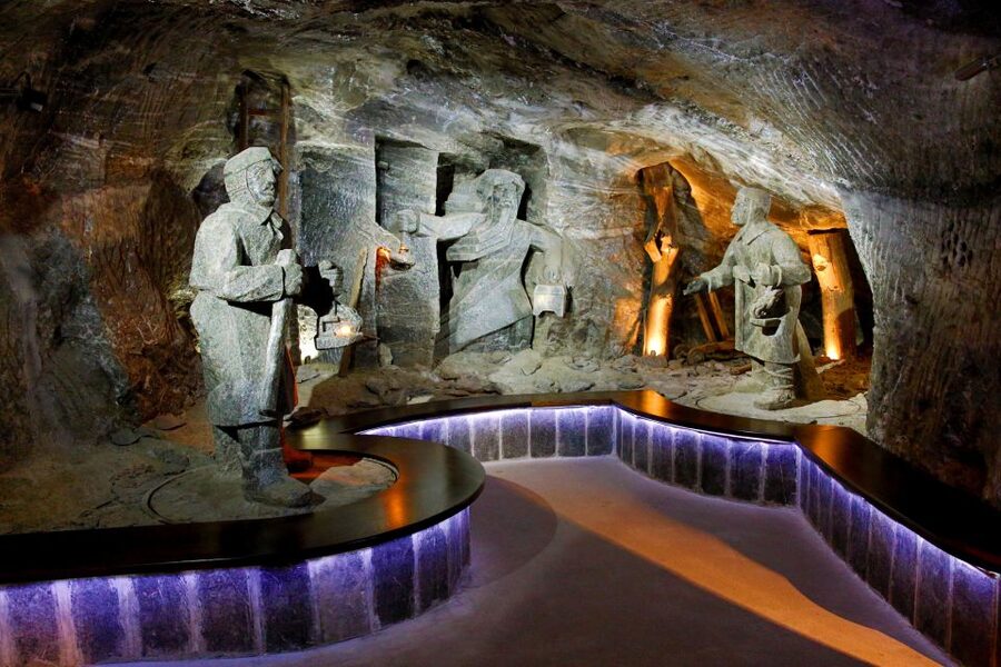 From Krakow: Wieliczka Salt Mine Tour with Guide - Why Wieliczka is more than a quick Krakow outing