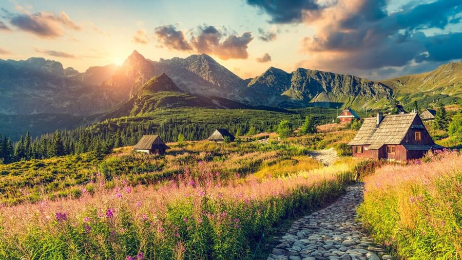 From Krakow: Zakopane Tour with Thermal Spa & Hotel Pickup - Ending at the thermal pools