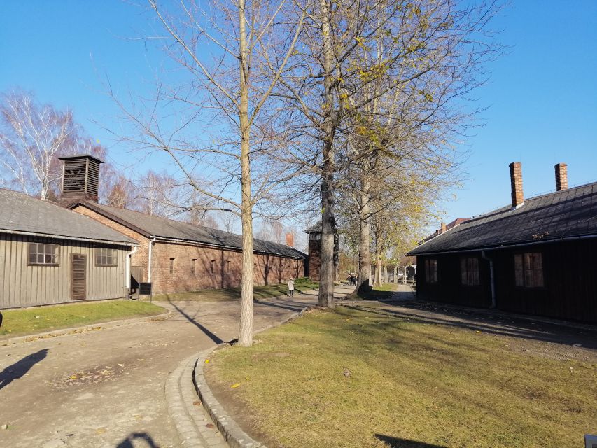 From Warsaw: Auschwitz-Birkenau Tour by Car - Is $265 per person fair?