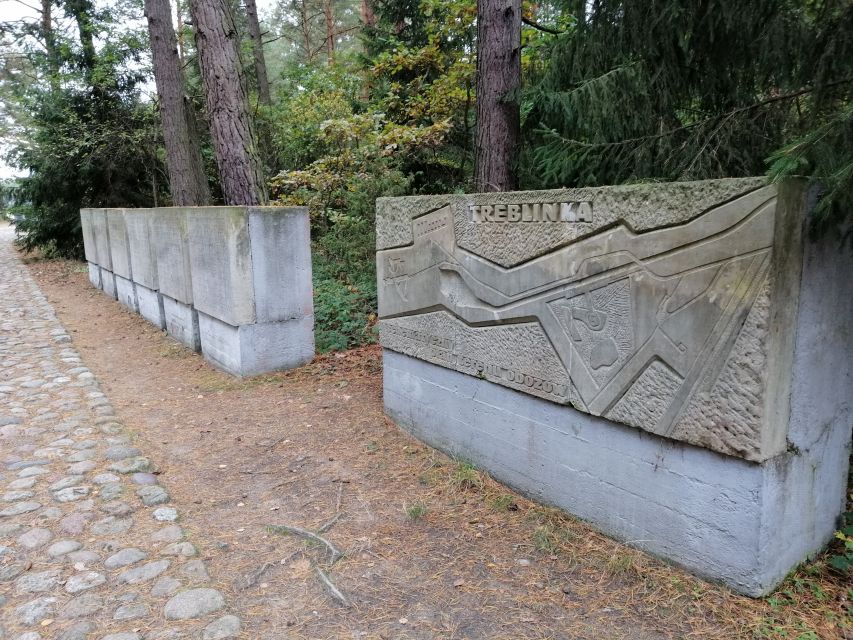 From Warsaw: Guided Tour of Treblinka Camp - Why Treblinka makes a powerful day trip from Warsaw