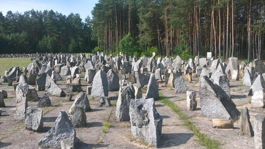 From Warsaw: Treblinka Extermination Camp Private Tour - Is the Warsaw to Treblinka tour worth booking?
