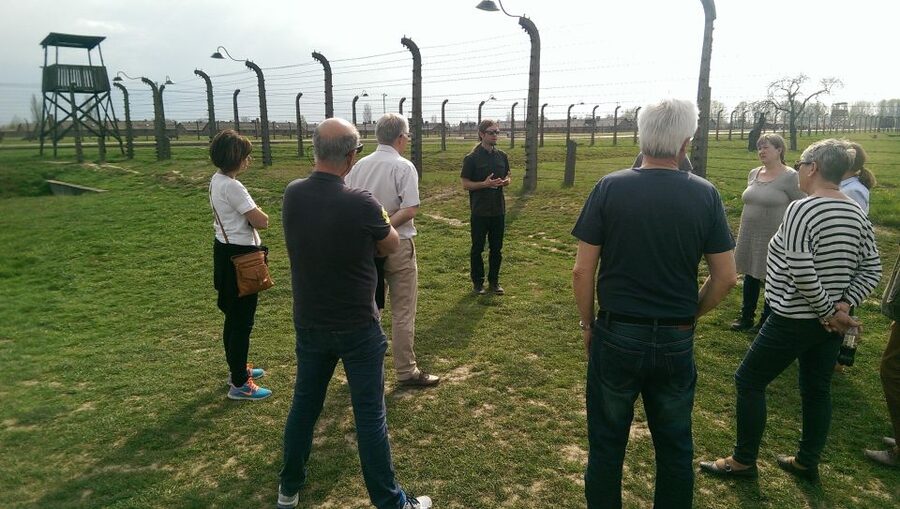From Wrocław: Full-Day Auschwitz-Birkenau Guided Tour - What the official guide adds