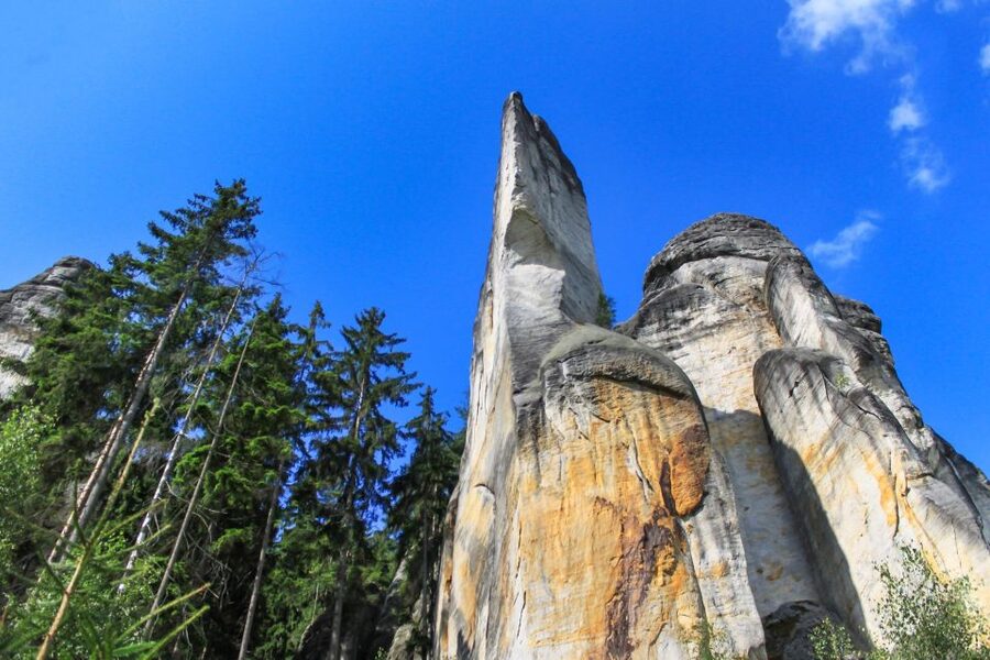 From Wroclaw: Hiking Trail in Rock City Adrspach - The Mouse Hole finish