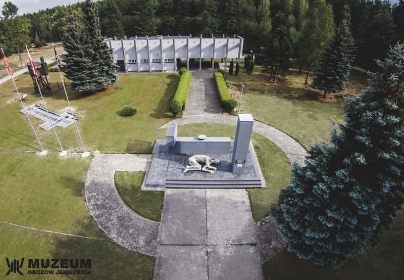 From Wrocław: Stalag Luft 3 Great Escape Tour - The museum: small in size, strong in purpose