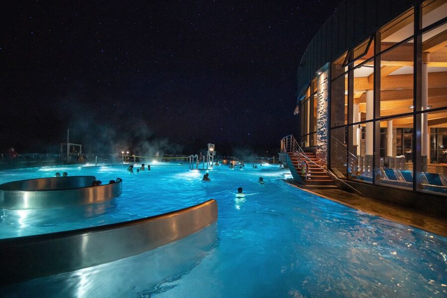 From Zakopane: Chocholow Thermal Baths with Hotel Transfers - Should you book the Chocholow Thermal Baths transfer?