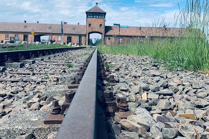 Full day tour to Auschwitz-Birkenau and Salt Mine with a local guide from Krakow - The transfer to Wieliczka Salt Mine