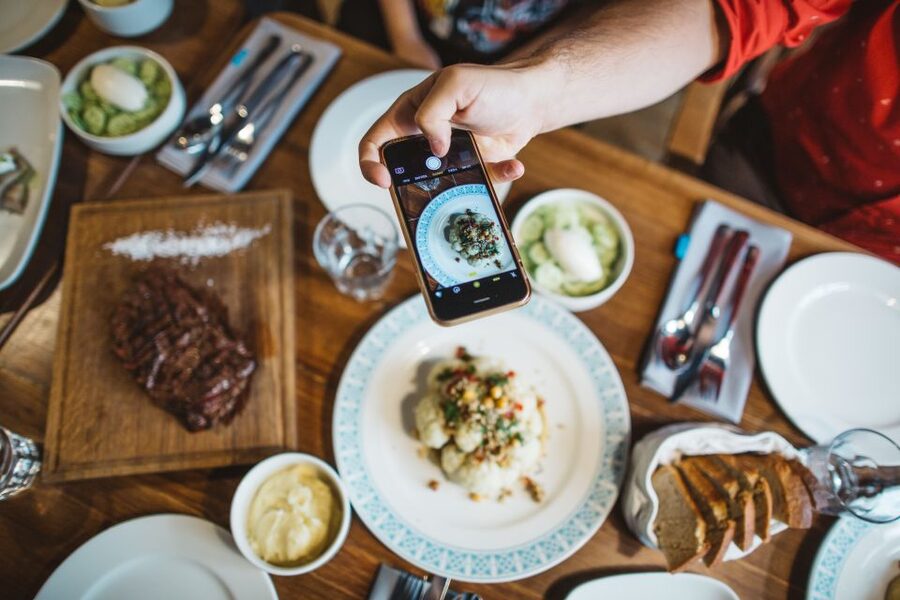 Gdansk: 4-Hour Polish Food Tour - The guide makes the difference