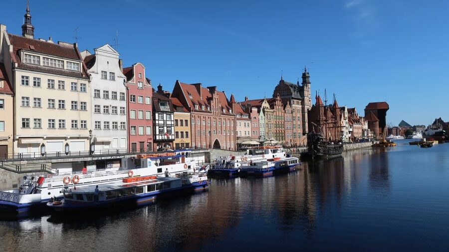 Gdansk and Stutthof Concentration Camp Private Tour - Guide quality can shape the entire day
