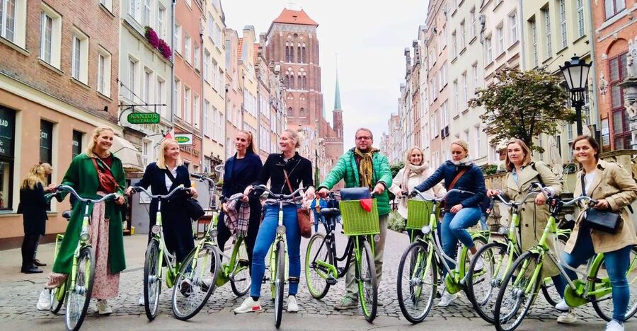 Gdansk: Basic Bike Tour - Why a bicycle works well in Gdansk
