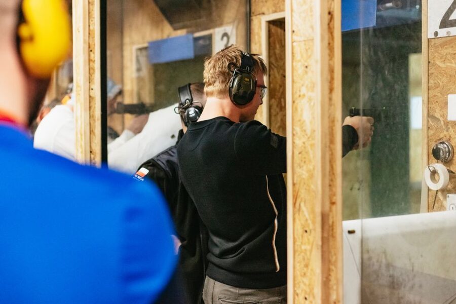 Gdańsk: Extreme Gun Shooting Experience with Transfers - Is $58 a fair price?