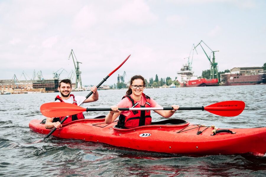 Gdańsk: Islands and Canals Private Kayak Tour - Starting on the Motława River