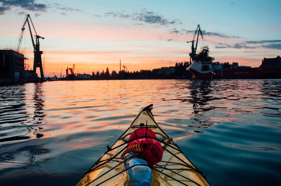 Gdańsk: Islands and Canals Private Kayak Tour - The Soldek ship and the Crane