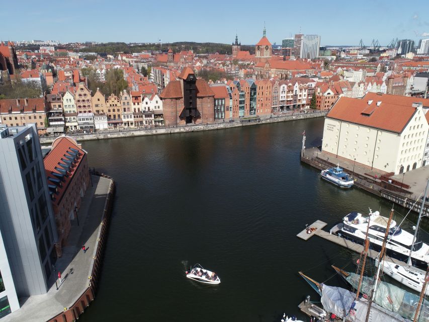Gdańsk: Motlawa River Yacht Cruise - Shipyards and the return to the Old Motława