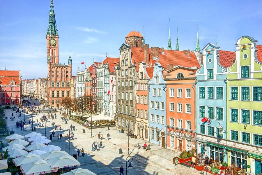 Gdansk Old Town 2-Hour Walking Tour - Down to the Motława and the working port