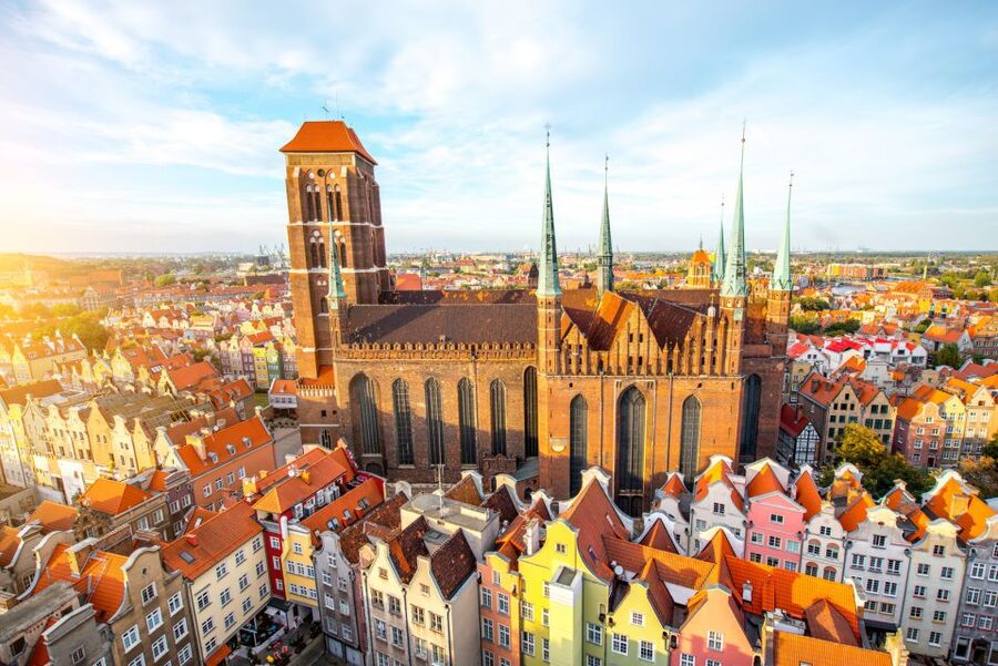 Gdansk Old Town: German Influence Walking Tour - Artus Court and the world of Hanseatic merchants