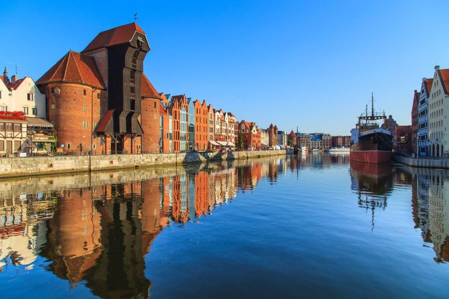 Gdansk Old Town: German Influence Walking Tour - The Motlawa River and Gdansk’s trading past