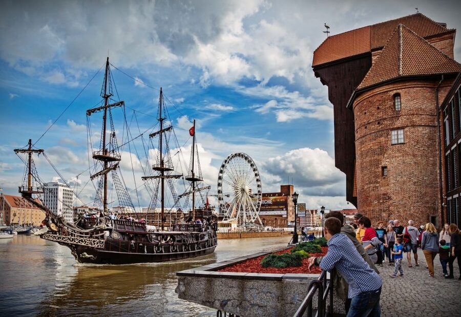 Gdansk Old Town Half-Day Private Walking Tour - Why this four-hour private walk works