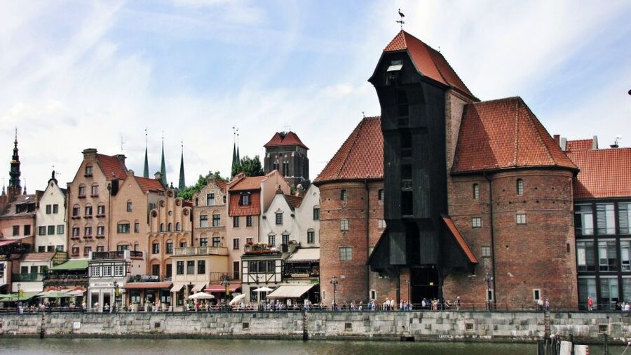 Gdansk Old Town Half-Day Private Walking Tour - Town Hall, colorful façades, and Arthur’s Court