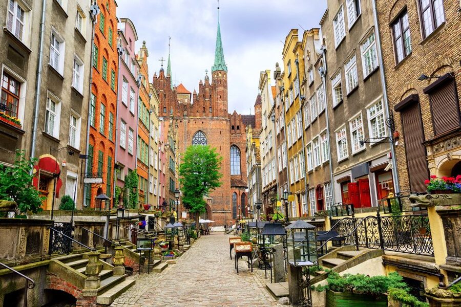 Gdańsk: Old Town Private Walking Tour with Legends and Facts - How much value do you get for $107?