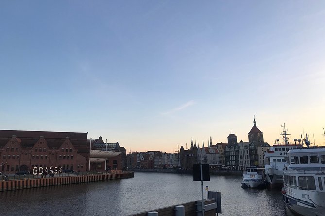 Gdańsk: Old Town Private Walking Tour with Legends and Facts - Why Gdańsk rewards a guided walk