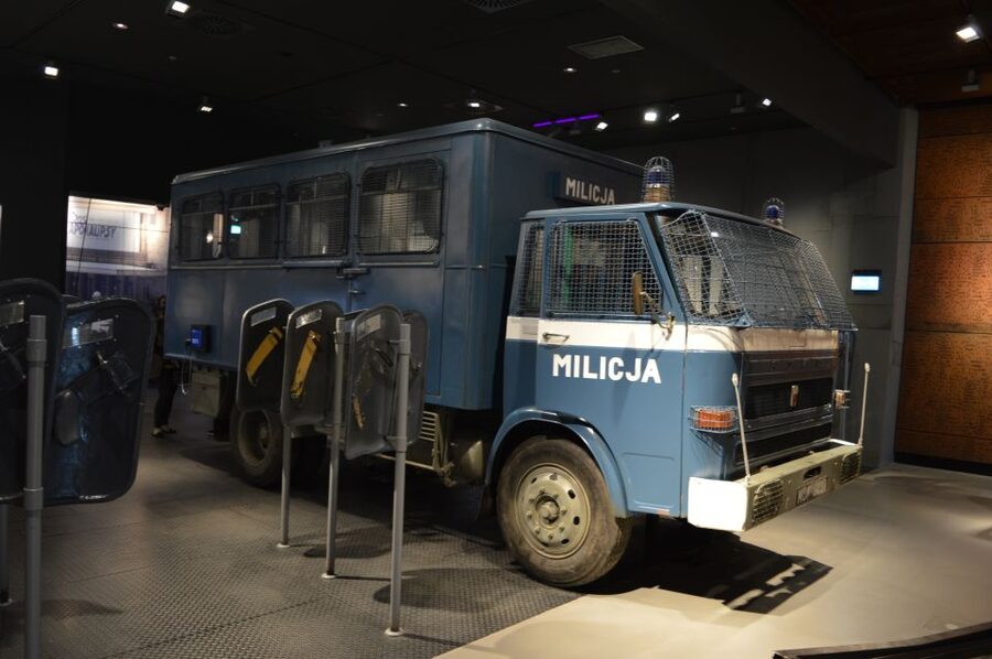 Gdansk: Private Communism Tour with Solidarity Center Museum - What $184 per person gets you