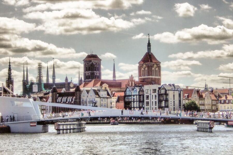 Gdansk: Private Old Town Tour - The old crane and Gdansk’s waterfront character