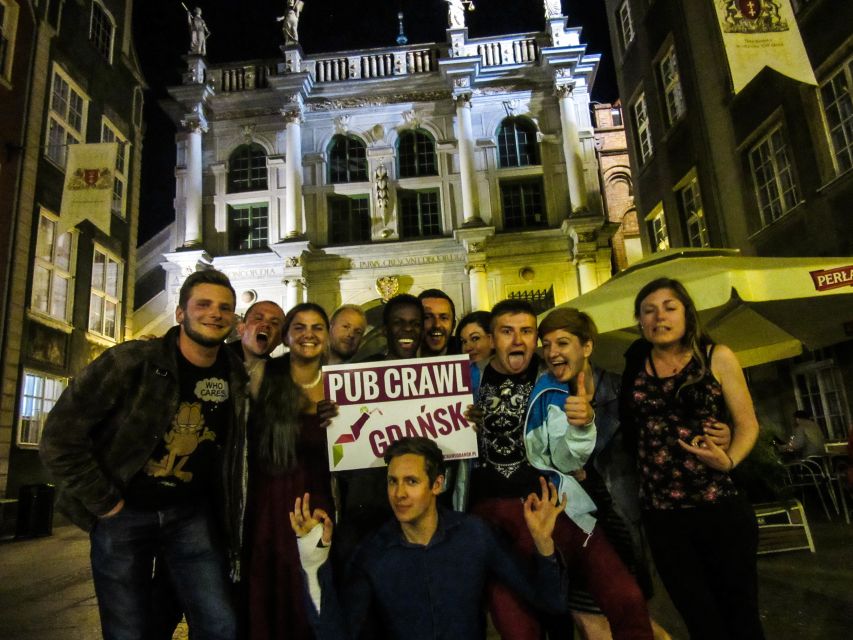 Gdansk: Pub Crawl with Complimentary Drinks - The first bar: your included drink and the icebreakers