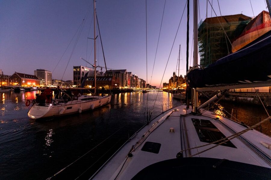 Gdańsk: Scenic Sunset Cruise with Welcome Drink - How much value do you get for $43?
