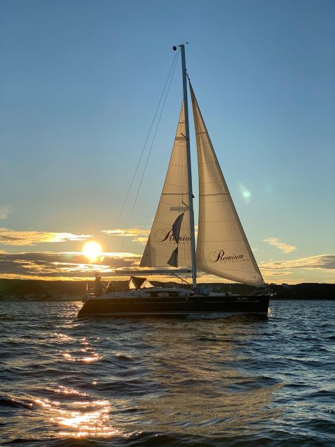 Gdańsk: Scenic Sunset Cruise with Welcome Drink - The Bay of Gdańsk and the sunset