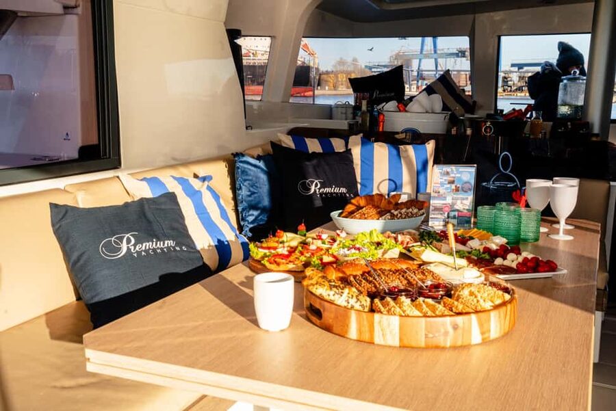 Gdansk/Sopot: Breakfast Cruise on a Catamaran - Key points to know before booking