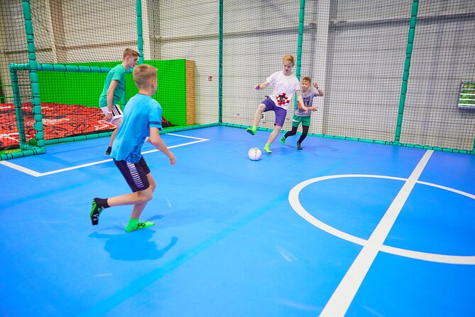 GOjump MEGAPARK Kraków-Sikorki - 1 hour Trampoline Park ticket - Safety, staff, and the busy-session question