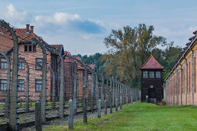 Guided Private Tour to Auschwitz Birkenau & Krakow from Wroclaw - Why this day works from Wroclaw