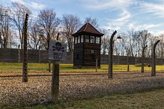 Guided Private Tour to Auschwitz Birkenau & Krakow from Wroclaw - Finding the Krakow meeting point