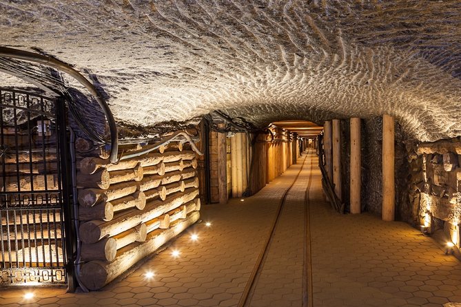 Guided Tour of the Wieliczka Salt Mine and Transfer from Krakow - How the Driver Service Shapes the Day