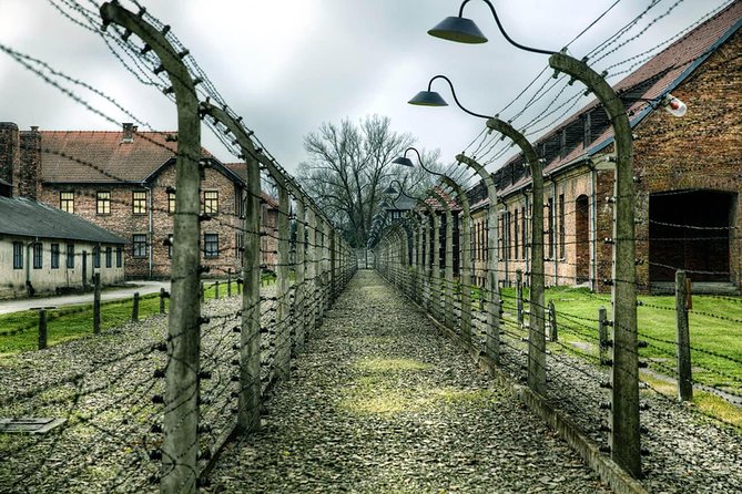 Guided Tour to Auschwitz-Birkenau from Warsaw - The 5:30 a.m. train from Warsaw Central